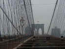 Brooklyn_Bridge_03.jpg (103535 bytes)